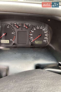 Минивэн Volkswagen Transporter 2002 в 