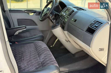 Грузопассажирский фургон Volkswagen Transporter 2013 в 