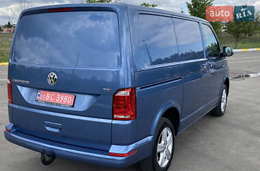 Грузовой фургон Volkswagen Transporter 2017 в 