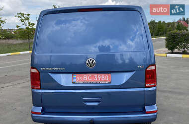 Грузовой фургон Volkswagen Transporter 2017 в 