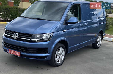 Грузовой фургон Volkswagen Transporter 2017 в 
