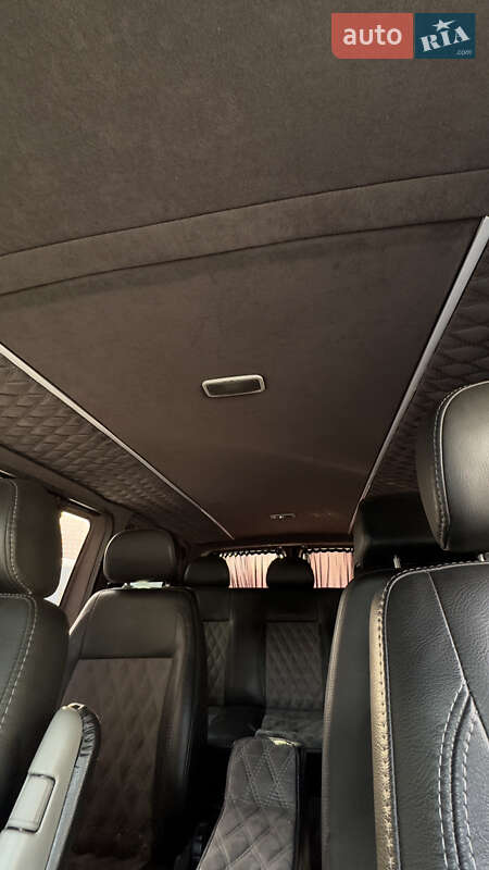Мінівен Volkswagen Transporter 2008 в Києві