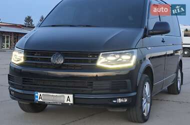 Мінівен Volkswagen Transporter 2017 в 