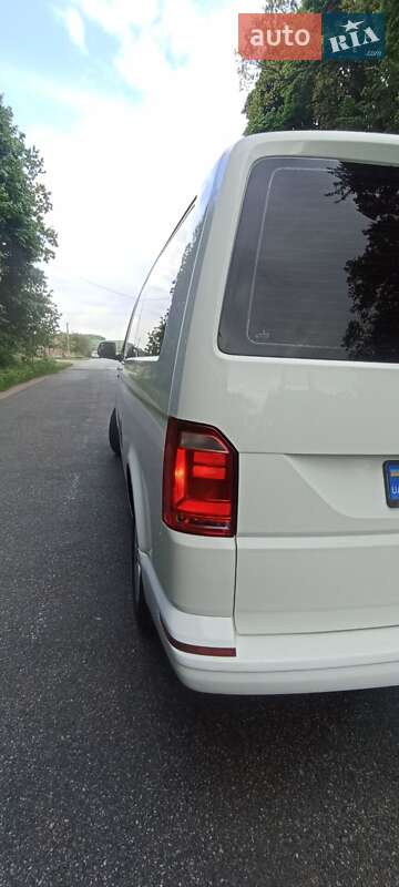 Мінівен Volkswagen Transporter 2016 в Тернополі