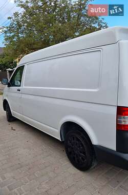 Вантажний фургон Volkswagen Transporter 2015 в 