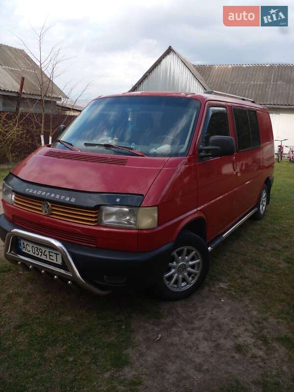 Мінівен Volkswagen Transporter 2000 в 