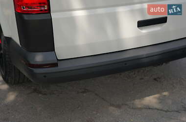 Минивэн Volkswagen Transporter 2016 в 