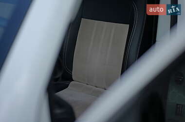 Минивэн Volkswagen Transporter 2016 в 