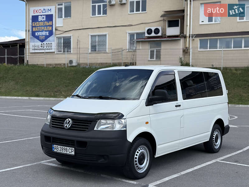 Мінівен Volkswagen Transporter 2005 в 