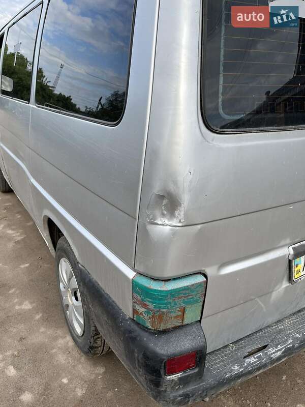Мінівен Volkswagen Transporter 2001 в Козятині