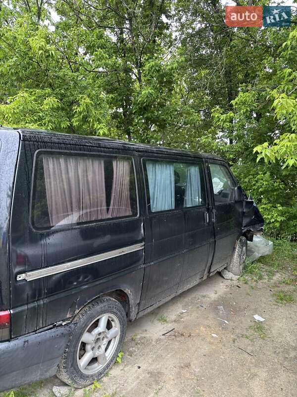 Минивэн Volkswagen Transporter 2000 в Киеве