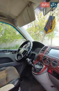 Минивэн Volkswagen Transporter 2005 в 