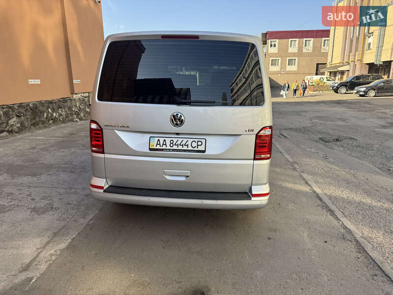 Минивэн Volkswagen Transporter 2016 в Киеве