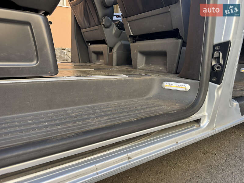 Минивэн Volkswagen Transporter 2016 в Киеве