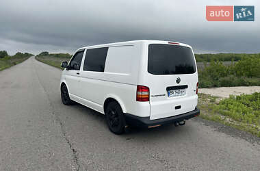 Грузопассажирский фургон Volkswagen Transporter 2015 в 