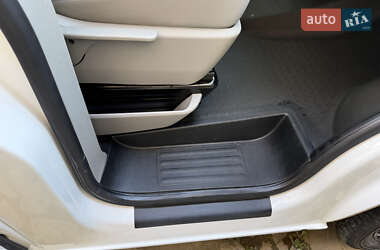 Минивэн Volkswagen Transporter 2015 в 