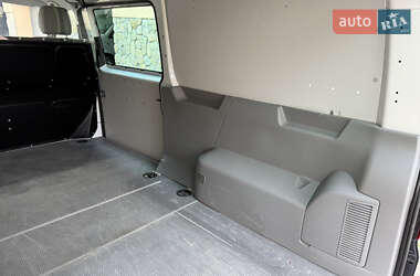 Минивэн Volkswagen Transporter 2015 в 