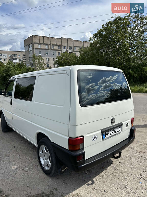 Мінівен Volkswagen Transporter 2002 в Запоріжжі