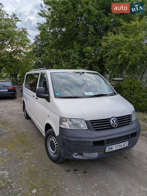 Минивэн Volkswagen Transporter 2008 в 