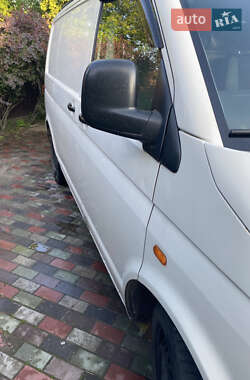Грузовой фургон Volkswagen Transporter 2006 в 