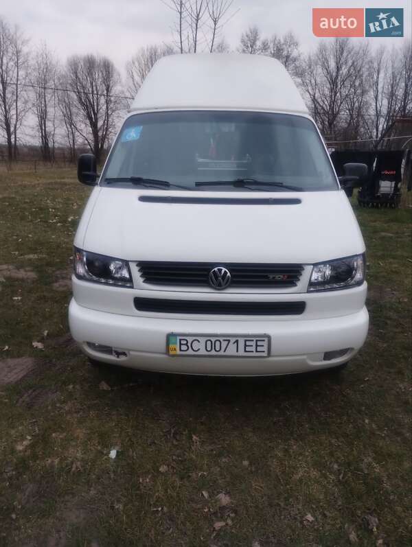 Мінівен Volkswagen Transporter 2000 в Львові