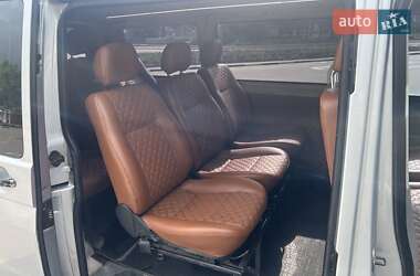 Минивэн Volkswagen Transporter 2004 в 