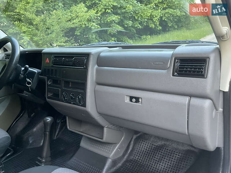 Минивэн Volkswagen Transporter 1999 в Радивилове