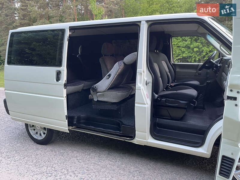 Минивэн Volkswagen Transporter 1999 в Радивилове