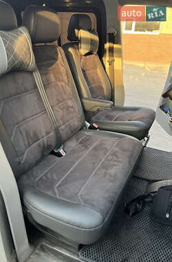 Мінівен Volkswagen Transporter 2008 в 