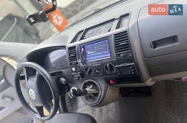 Минивэн Volkswagen Transporter 2003 в 