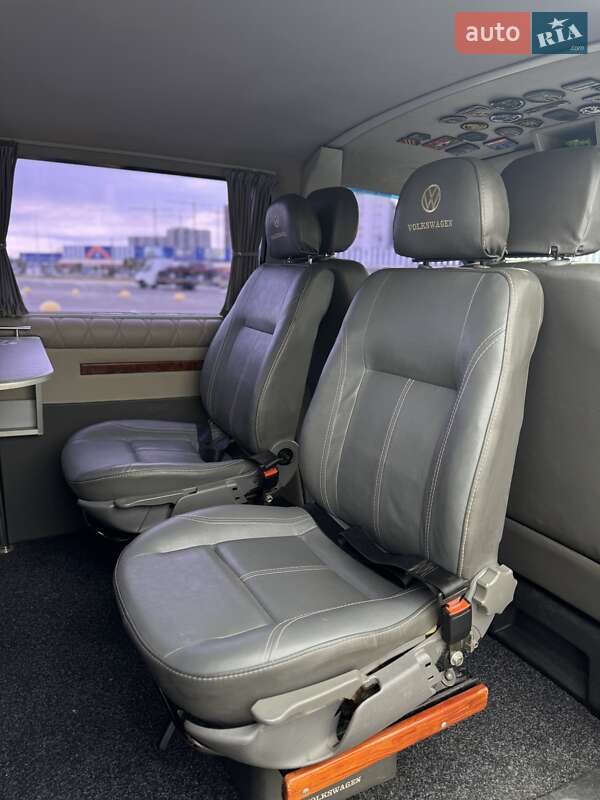 Минивэн Volkswagen Transporter 2007 в Киеве