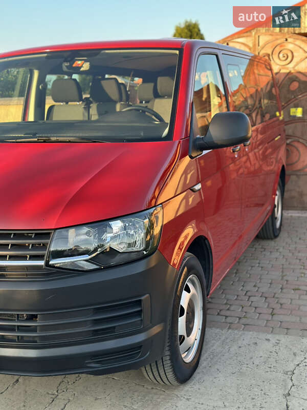 Минивэн Volkswagen Transporter 2016 в Ужгороде