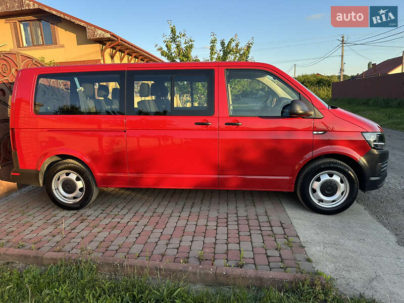 Минивэн Volkswagen Transporter 2016 в Ужгороде