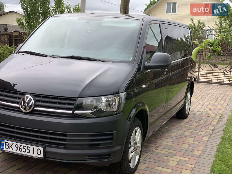 Минивэн Volkswagen Transporter 2016 в Ровно