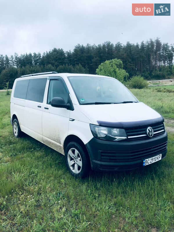 Минивэн Volkswagen Transporter 2015 в 