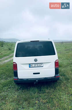 Минивэн Volkswagen Transporter 2015 в 