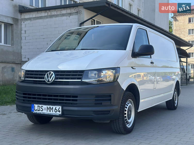 Вантажний фургон Volkswagen Transporter 2018 в Дубні