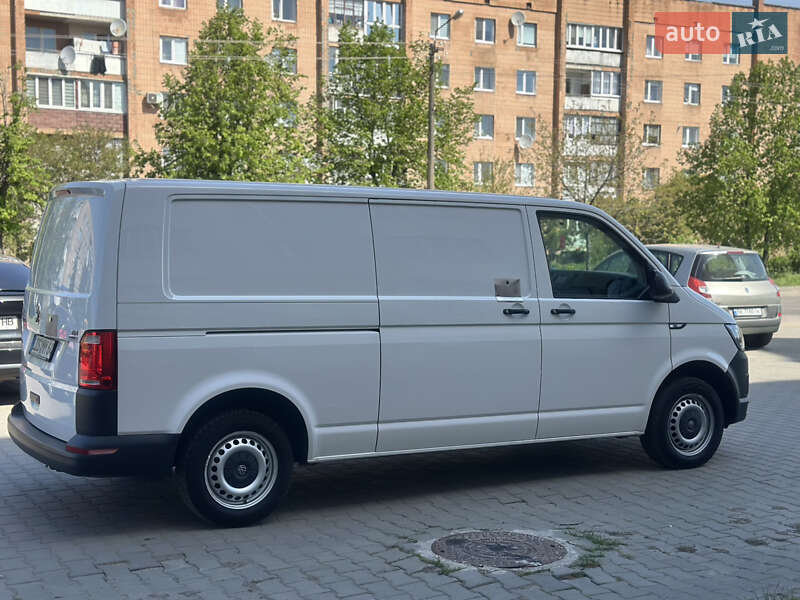 Вантажний фургон Volkswagen Transporter 2018 в Дубні