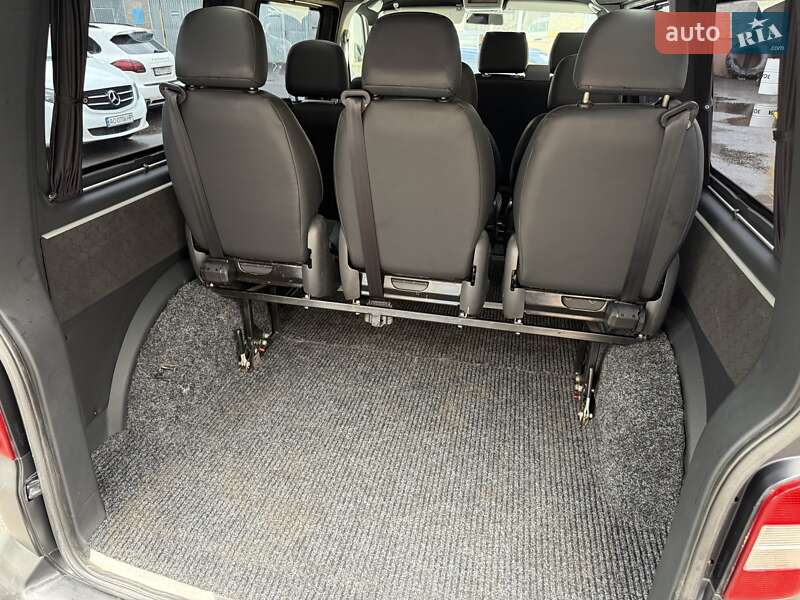 Мінівен Volkswagen Transporter 2014 в Тячеві