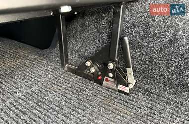 Минивэн Volkswagen Transporter 2014 в 