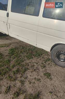 Мінівен Volkswagen Transporter 2000 в 