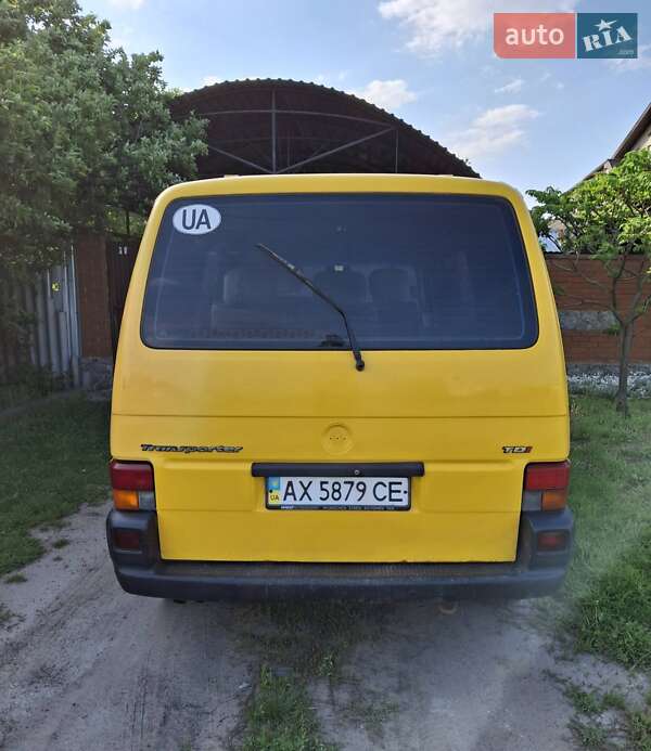 Мінівен Volkswagen Transporter 2002 в Харкові