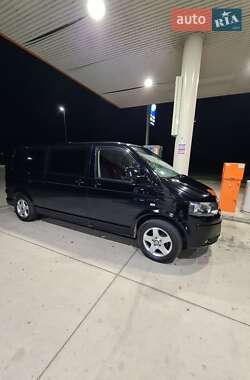 Минивэн Volkswagen Transporter 2010 в 