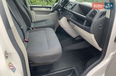 Минивэн Volkswagen Transporter 2017 в 