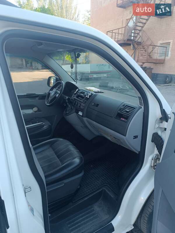 Минивэн Volkswagen Transporter 2013 в Одессе