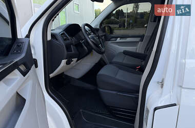 Грузовой фургон Volkswagen Transporter 2019 в 