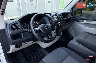 Грузовой фургон Volkswagen Transporter 2019 в 