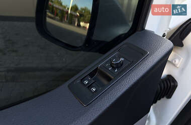 Грузовой фургон Volkswagen Transporter 2019 в 