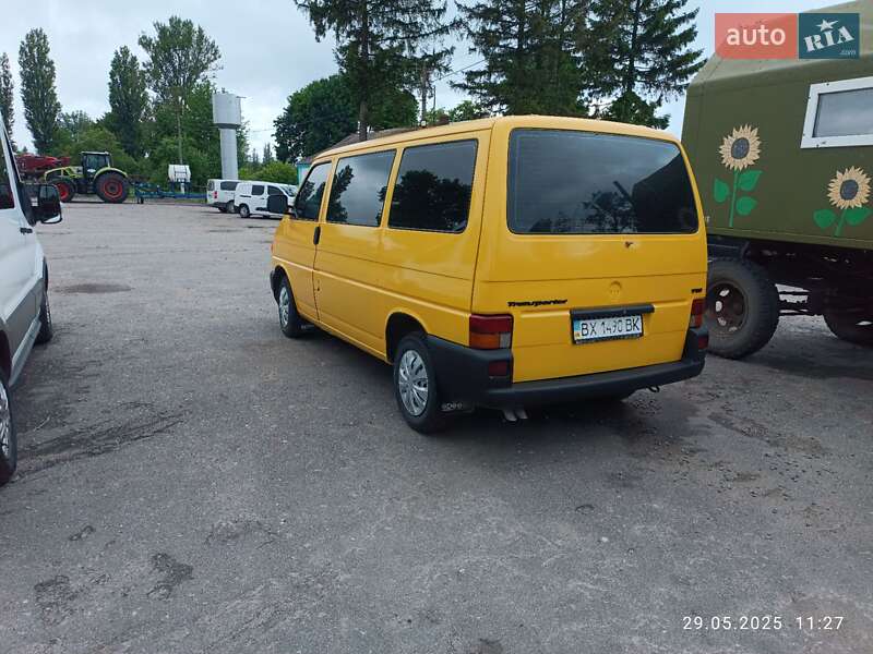 Мінівен Volkswagen Transporter 2003 в Старокостянтинові