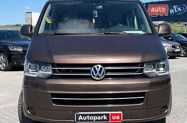 Мінівен Volkswagen Transporter 2014 в 